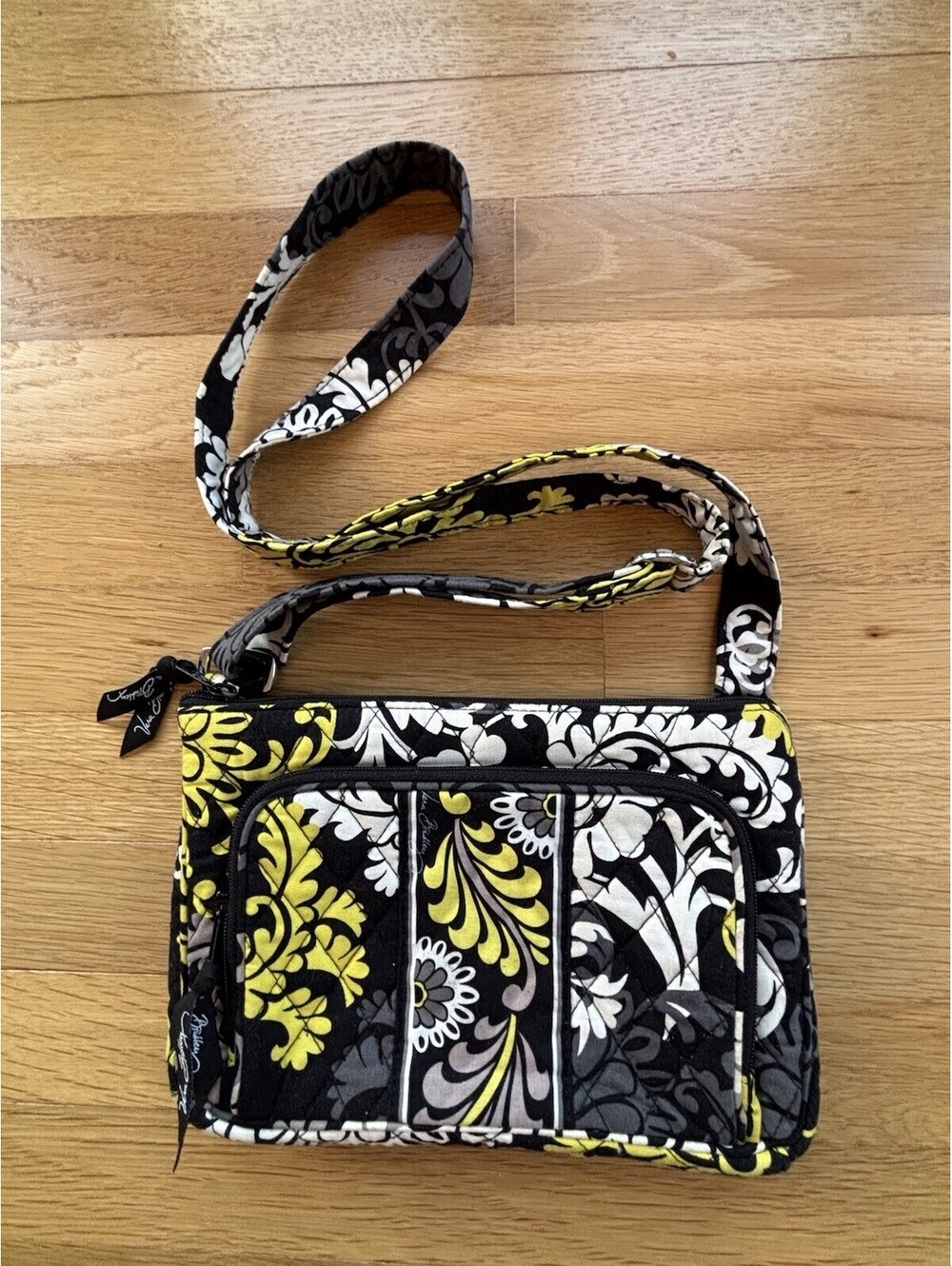 Retired Vera Bradley Baroque Crossbody Shoulder Purse Bag Handbag Black Yellow